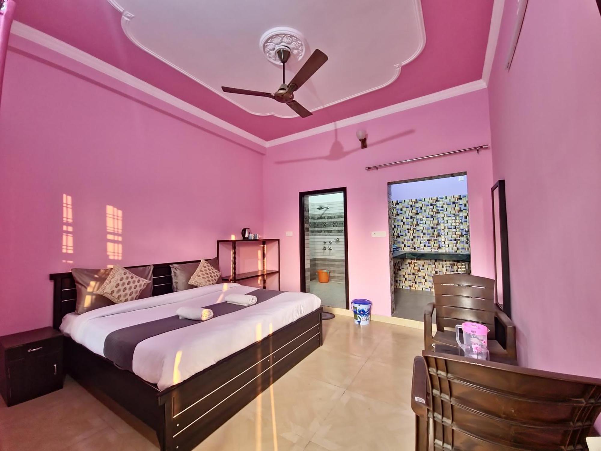 Karwaan Homestay Rishīkesh Esterno foto