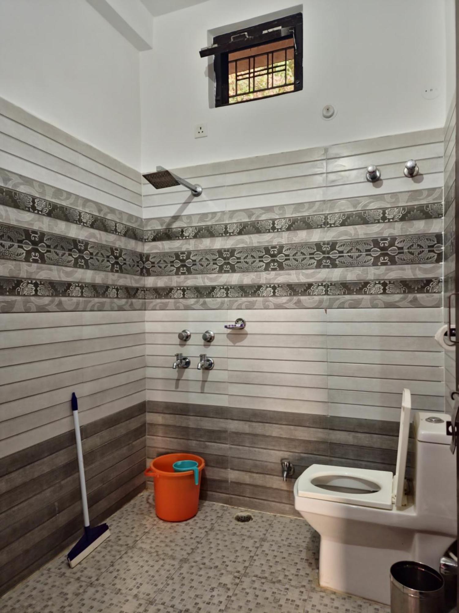 Karwaan Homestay Rishīkesh Esterno foto