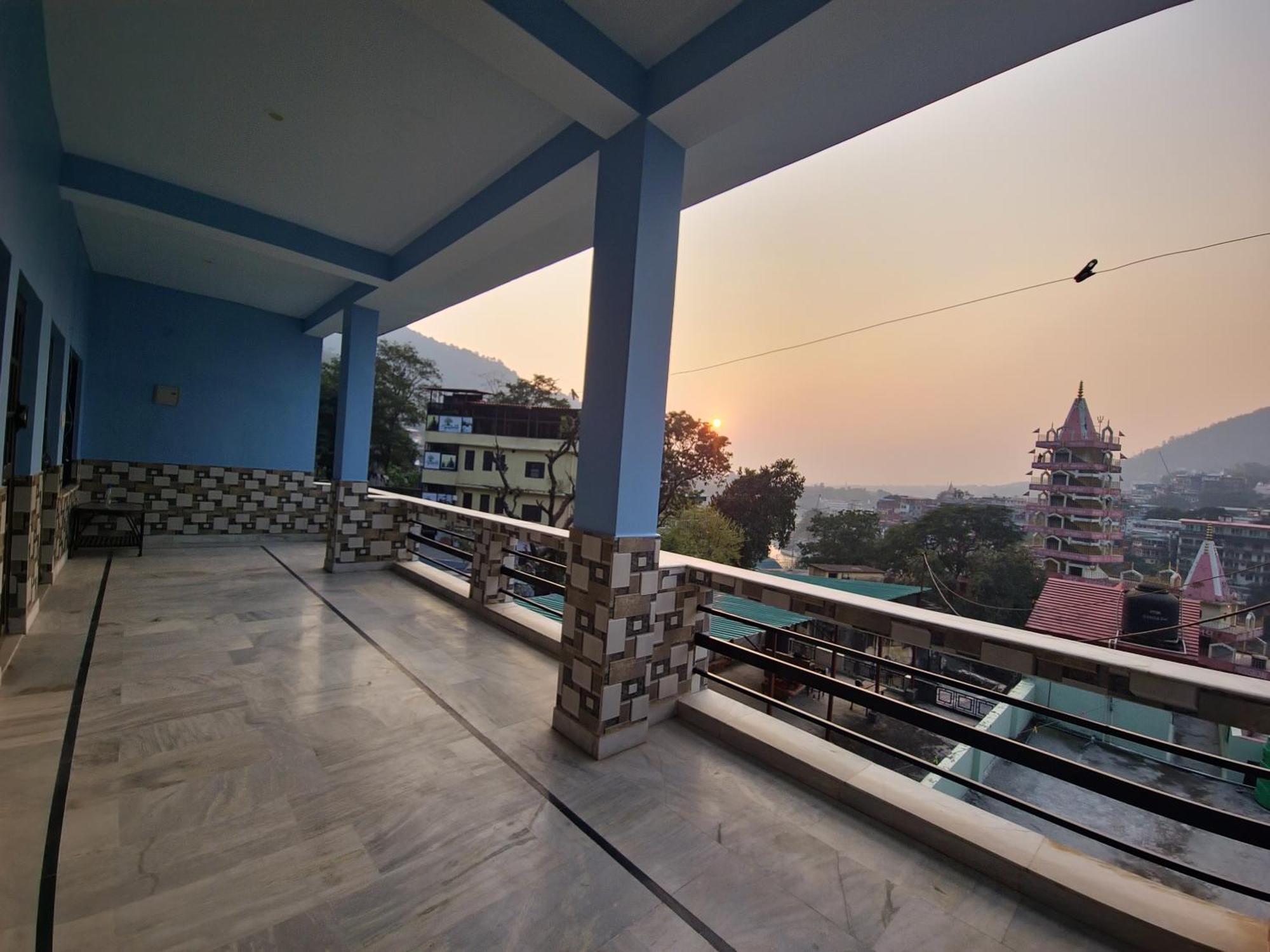 Karwaan Homestay Rishīkesh Esterno foto