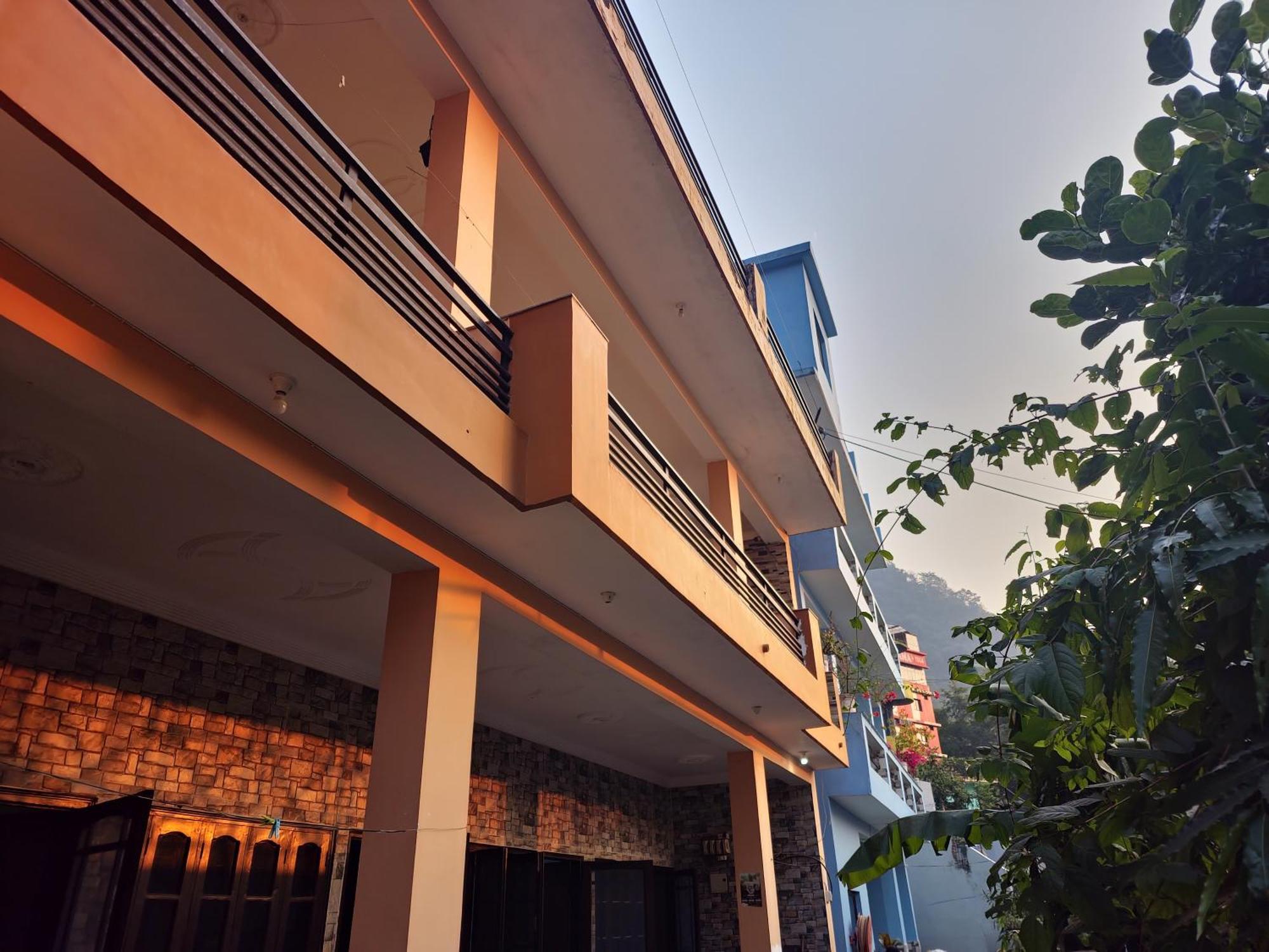 Karwaan Homestay Rishīkesh Esterno foto